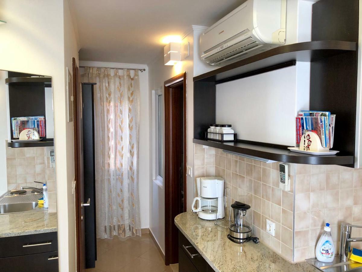 טרוגיר Apartments Feral מראה חיצוני תמונה